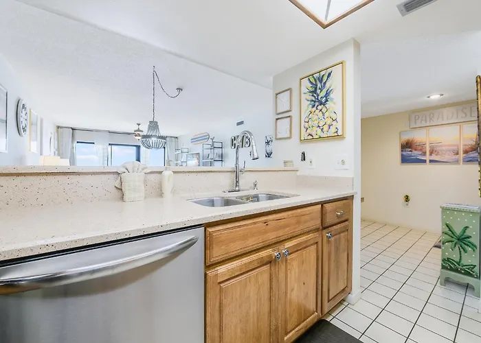 Apartment Surfside 402