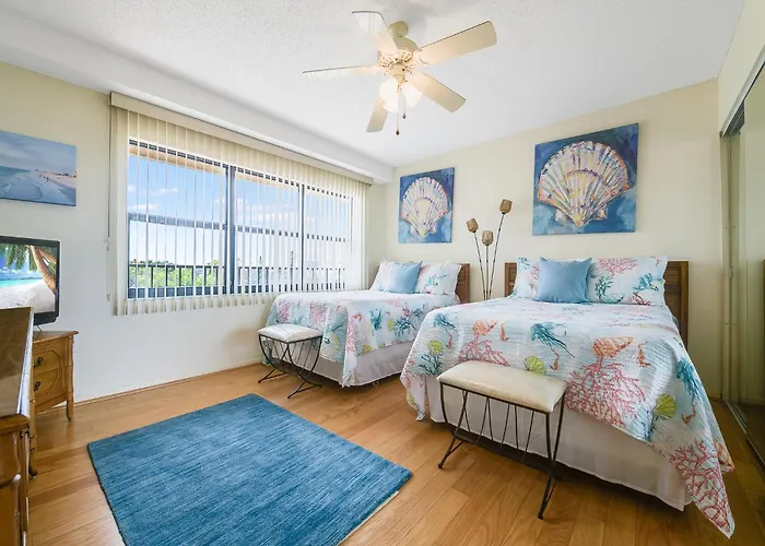 Apartment Surfside 402